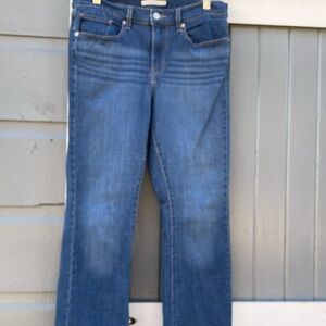 Levi's Women's Boot Cut Jeans in Classic Blue